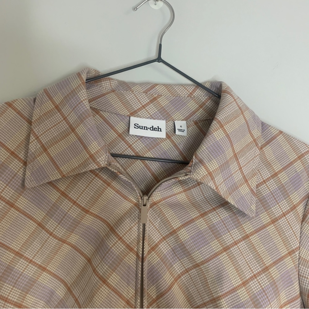 Aritzia Plaid Blouse in Purple and Tan - Picture 4 of 7